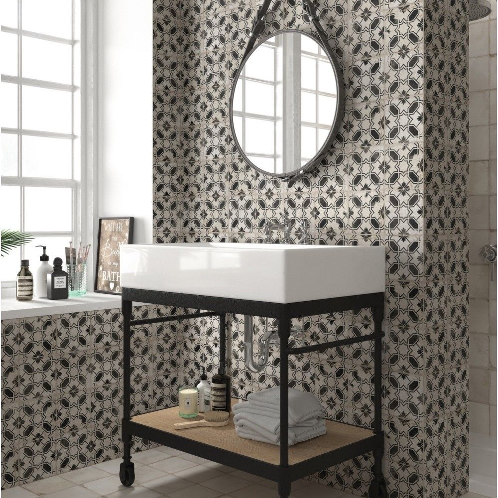 Caleta Black 15x15 - APE